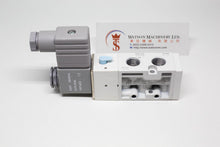 Load image into Gallery viewer, Mindman MVSC-260-4E1 AC220V Solenoid Valve 5/2 1/4" BSP (Made in Taiwan)