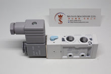 Load image into Gallery viewer, Mindman MVSC-220-4E1 DC24V Solenoid Valve 5/2 1/4" BSP (Made in Taiwan) - Watson Machinery Limited
