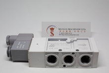Load image into Gallery viewer, Mindman MVSC-300-4E1 AC220V Solenoid Valve 5/2 3/8" BSP (Made in Taiwan)