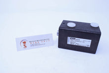 Load image into Gallery viewer, Parker Taiyo 160S-1 6SD 32N45 Hydraulic Cylinder
