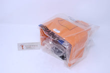 Load image into Gallery viewer, Univer AM-5001 Foot Valve
