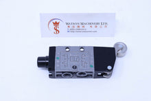 Load image into Gallery viewer, Univer CL-100A Spool Valve - Watson Machinery Limited