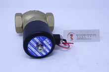 Load image into Gallery viewer, Uni-D US-35 AC220v Solenoid for Water and Steam 1 1/4" - Watson Machinery Limited