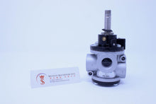 Load image into Gallery viewer, Univer AG-3021 (U2) Poppet Valve for Vacuum - Watson Machinery Limited