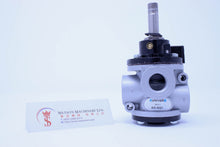 Load image into Gallery viewer, Univer AG-3021 (U2) Poppet Valve for Vacuum - Watson Machinery Limited