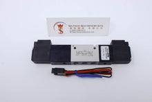 Load image into Gallery viewer, Parker Taiyo SR542-CN1 DC24V Solenoid Valve